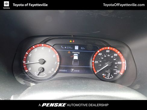 Used 2022 Nissan Frontier Pro-X RWD image 11