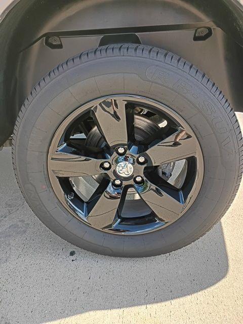 Used 2024 RAM 1500 Classic SLT RWD image 10