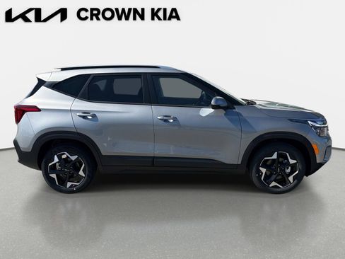 New 2026 Kia Seltos S FWD image 4