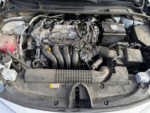 Used 2022 Toyota Corolla LE image 20