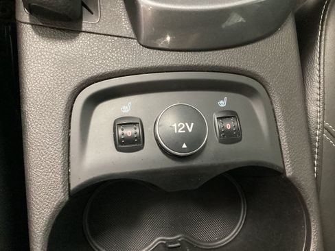 Used 2012 Ford Focus Titanium FWD image 27