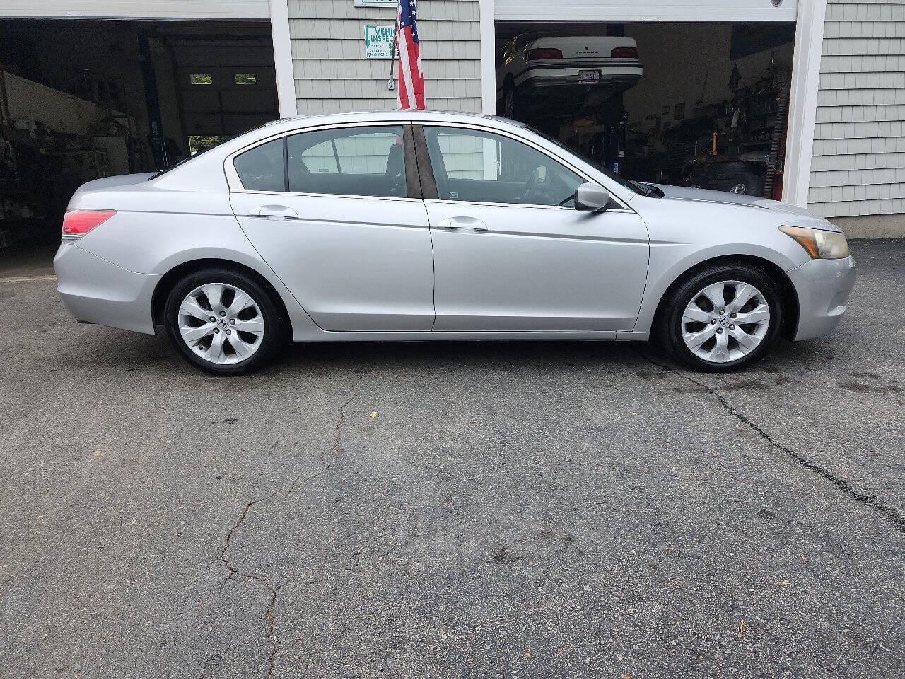 Used 2009 Honda Accord EX image 3