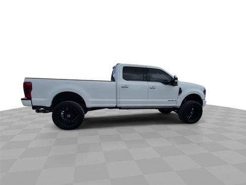 Used 2021 Ford F350 Platinum AWD/4WD image 9
