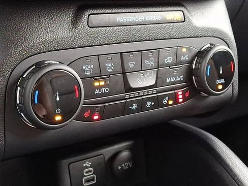 Used 2024 Ford Bronco Sport Outer Banks w/ Tech Package AWD/4WD image 17
