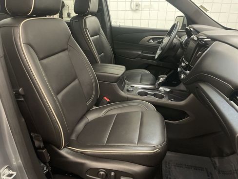 Certified 2023 Chevrolet Traverse Premier image 23
