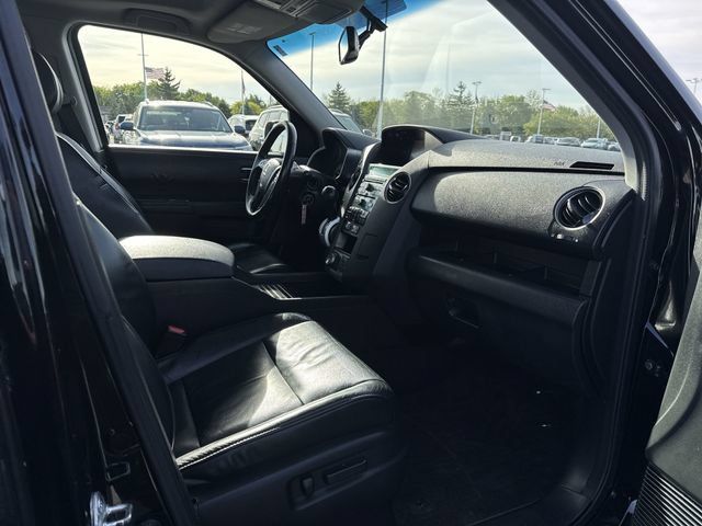 Used 2011 Honda Pilot Touring image 29