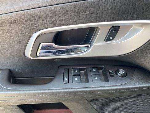 Used 2017 Chevrolet Equinox LT w/ Convenience Package AWD/4WD image 16