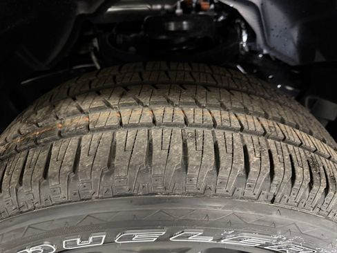 New 2026 RAM 1500 4x4 Crew Cab image 14