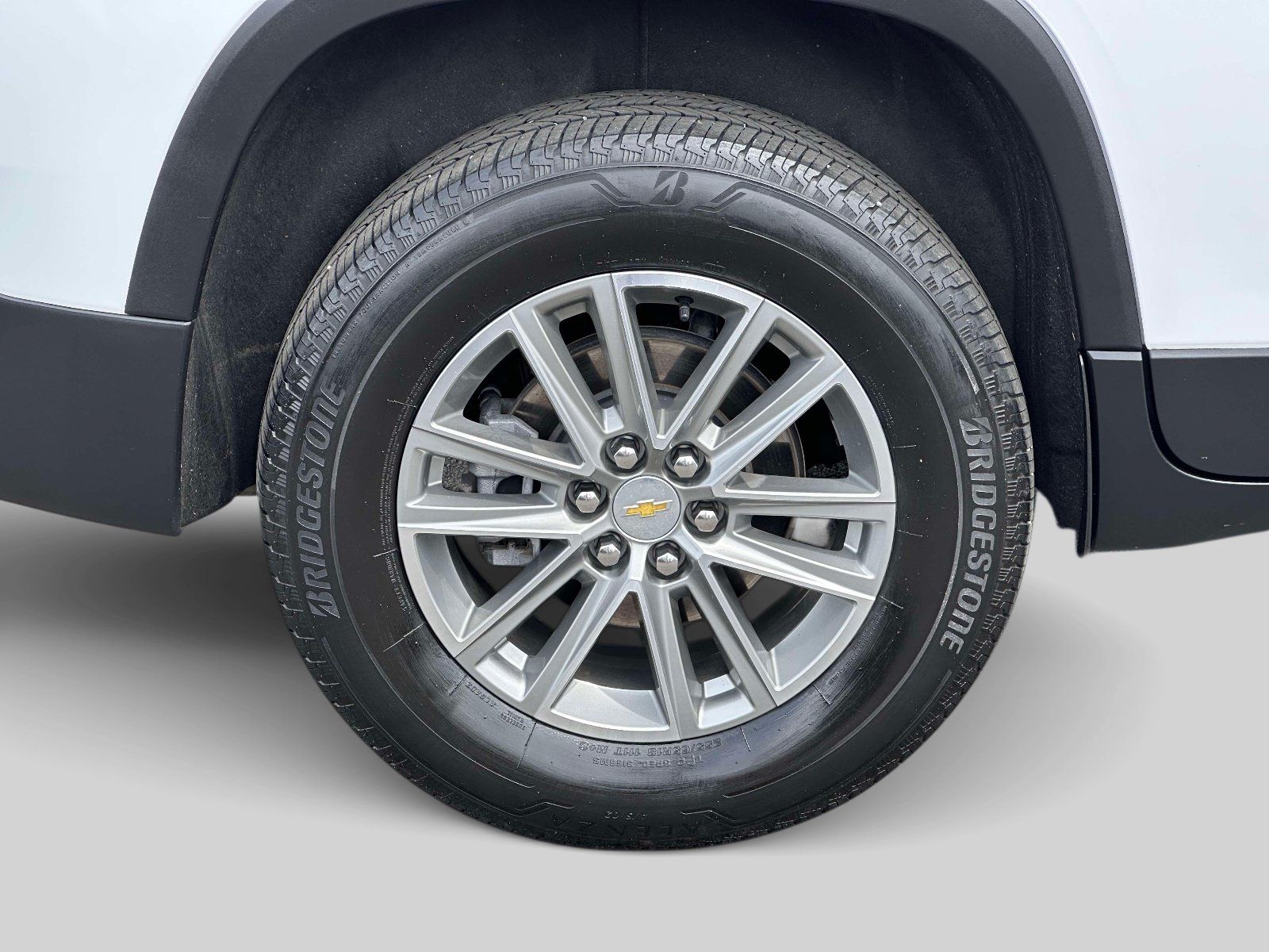 Used 2023 Chevrolet Traverse LT AWD/4WD image 8