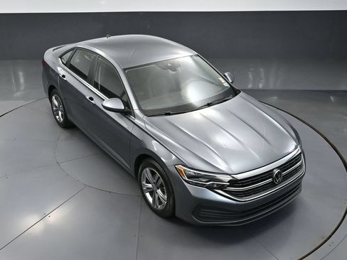 Used 2024 Volkswagen Jetta SE FWD image 55