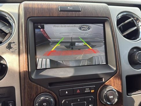 Used 2014 Ford F150 Lariat w/ Equipment Group 502A Luxury image 19