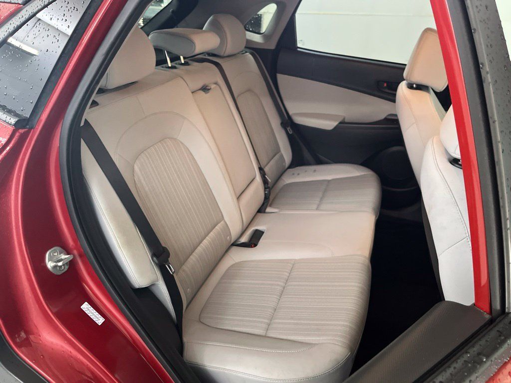 Used 2022 Hyundai Kona SEL w/ Cargo Package FWD image 21