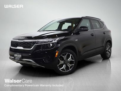 Used 2023 Kia Seltos EX