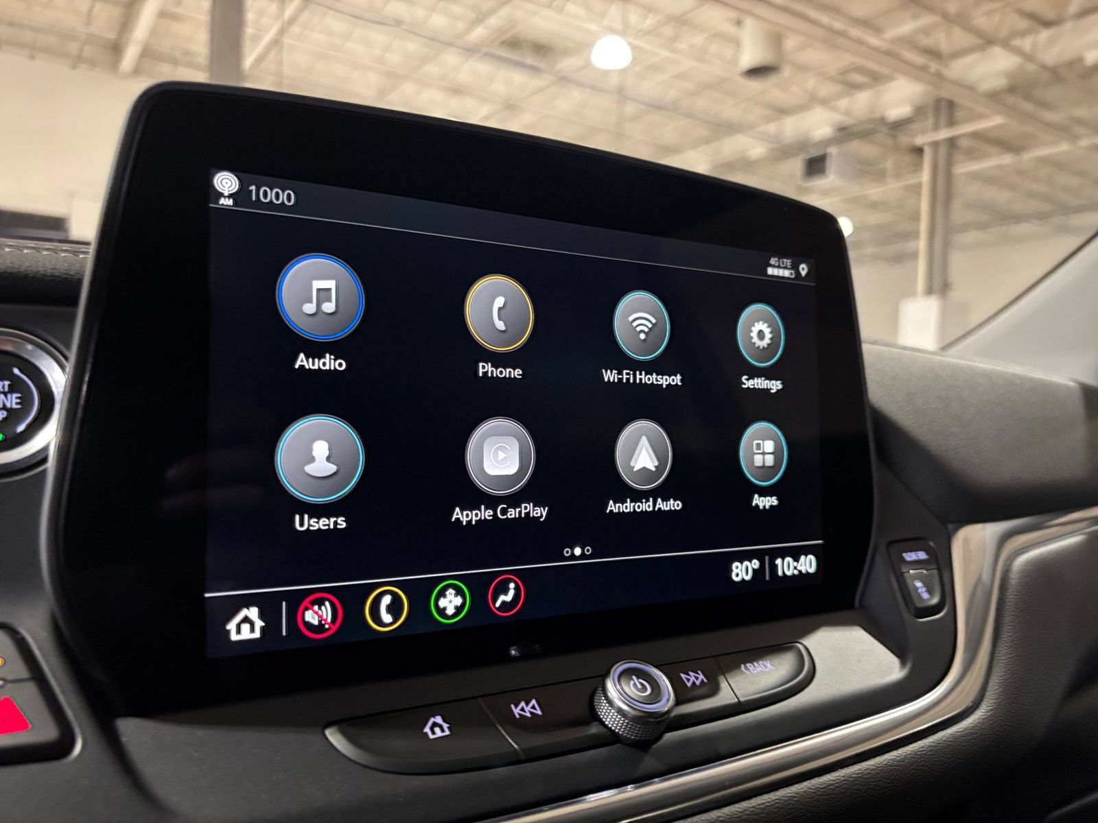 Used 2025 Chevrolet Blazer LT FWD image 19