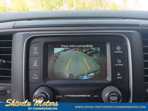 Used 2017 RAM 1500 Express AWD/4WD image 15