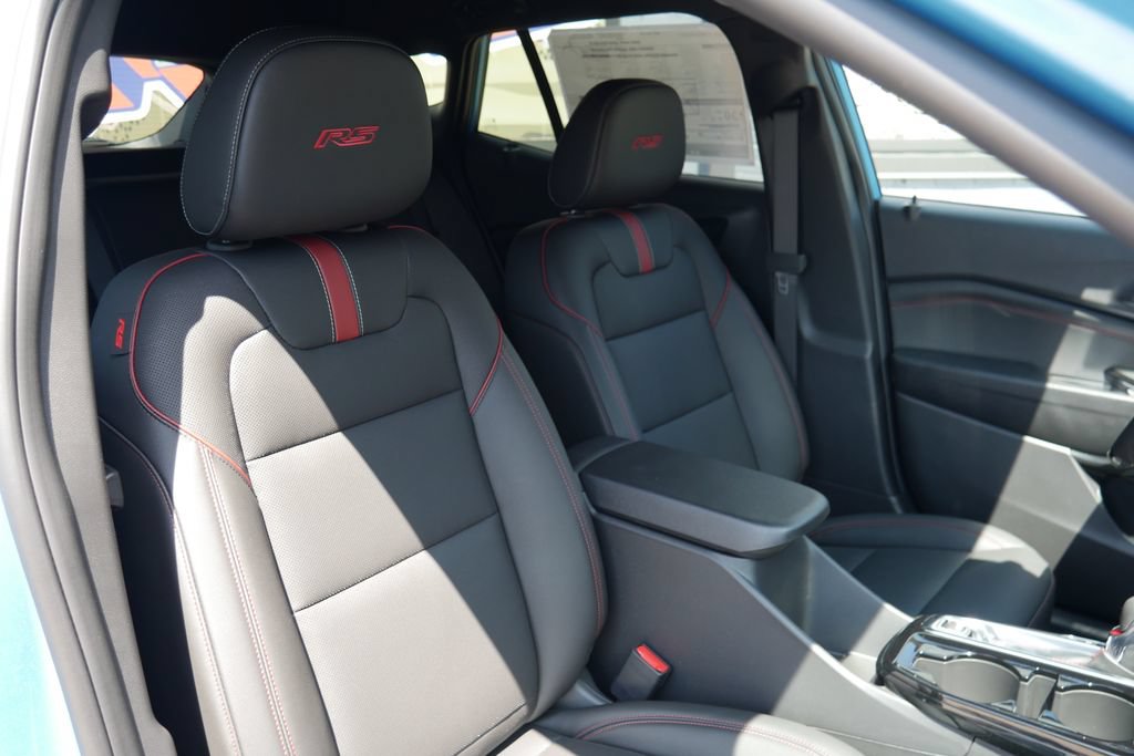 New 2026 Chevrolet Trax RS FWD image 11