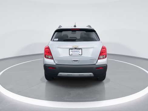 Used 2016 Chevrolet Trax LT w/ LT Convenience Package image 7