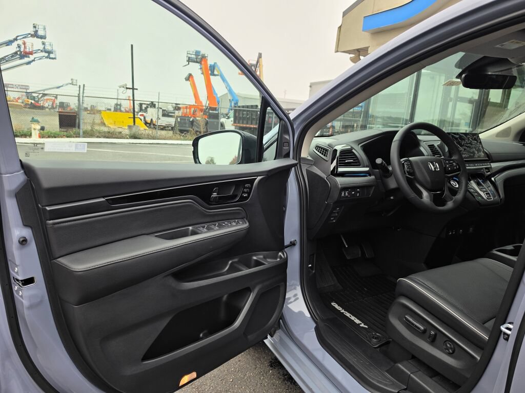 New 2027 Honda Odyssey Elite image 17