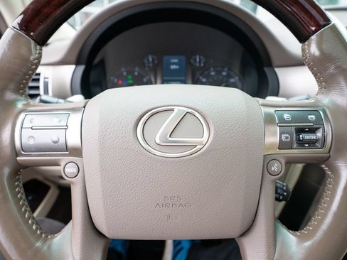 Used 2017 Lexus GX 460 Premium AWD/4WD image 32