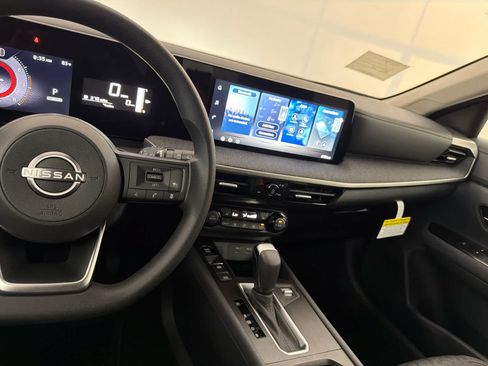 New 2026 Nissan Kicks SV w/ Cold Weather Package FWD image 18