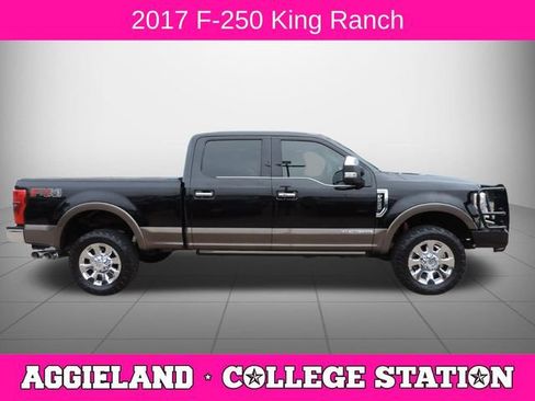 Used 2017 Ford F250 King Ranch w/ King Ranch Ultimate Package AWD/4WD image 2