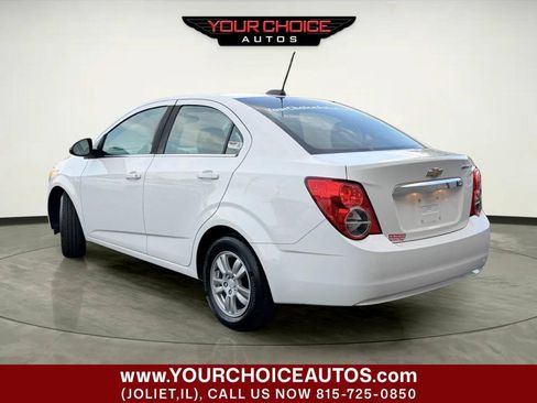 Used 2016 Chevrolet Sonic LT FWD image 3