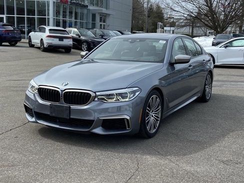 Used 2018 BMW M550i xDrive image 8