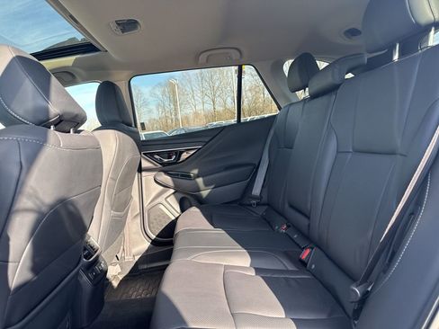 Used 2022 Subaru Outback Limited XT w/ Popular Package #2 image 15