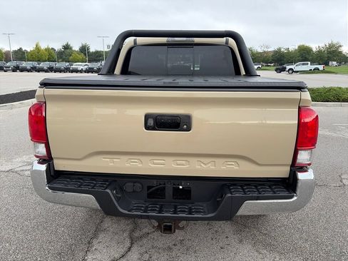 Used 2017 Toyota Tacoma TRD Off-Road w/ Tow Package (A/T) AWD/4WD image 6