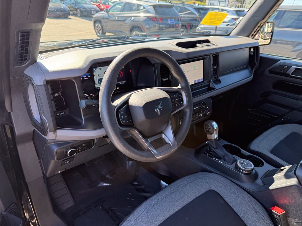Used 2023 Ford Bronco 2-Door AWD/4WD image 12