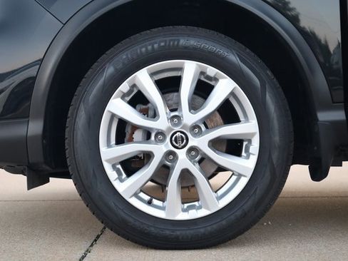 Used 2021 Nissan Rogue Sport SV image 8