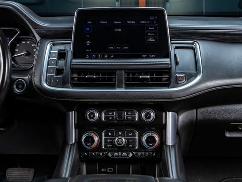 Used 2021 GMC Yukon XL SLT w/ SLT Luxury Package RWD image 20