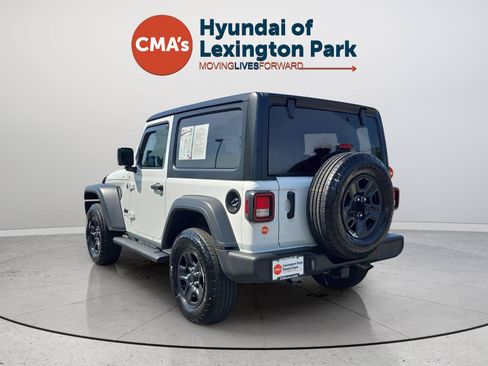 Used 2026 Jeep Wrangler Sport AWD/4WD image 5