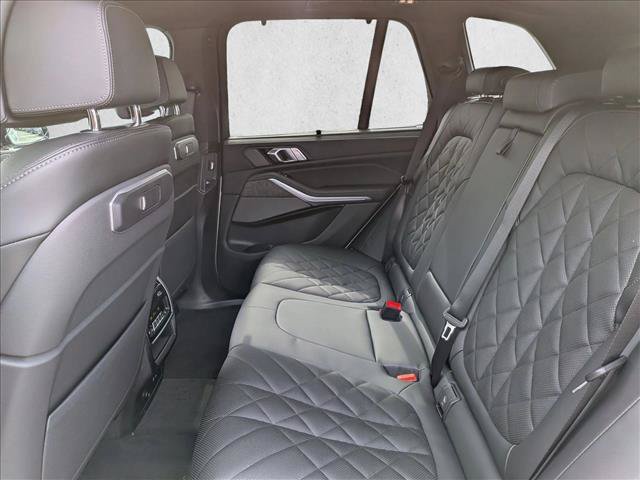 Used 2026 BMW X5 xDrive40i w/ M Sport Package AWD/4WD image 17