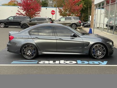 Used 2018 BMW M3 w/ Competition Package RWD image 24