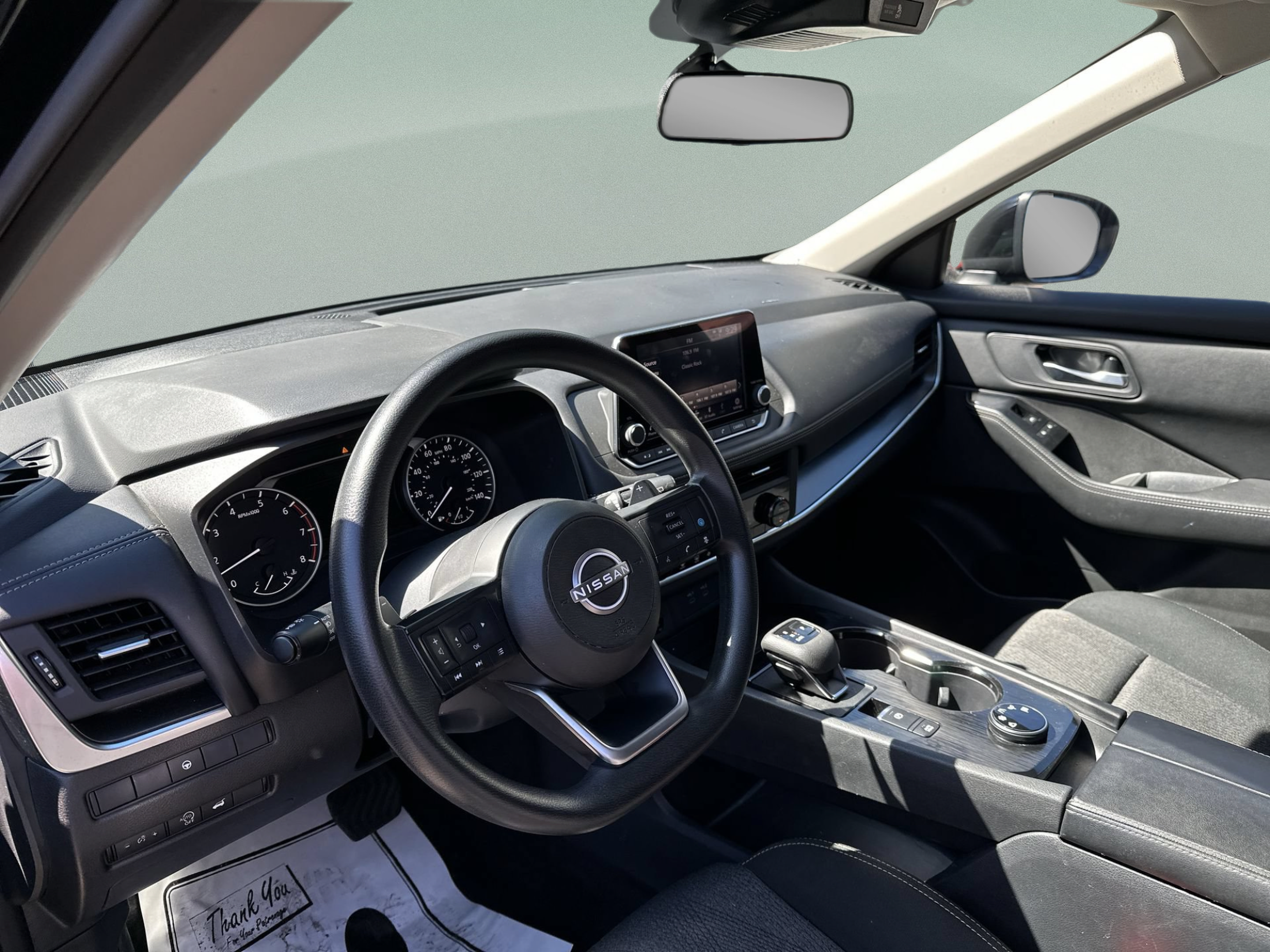 Used 2024 Nissan Rogue SV AWD/4WD image 24
