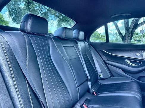 Used 2022 Mercedes-Benz E 350 Sedan image 26