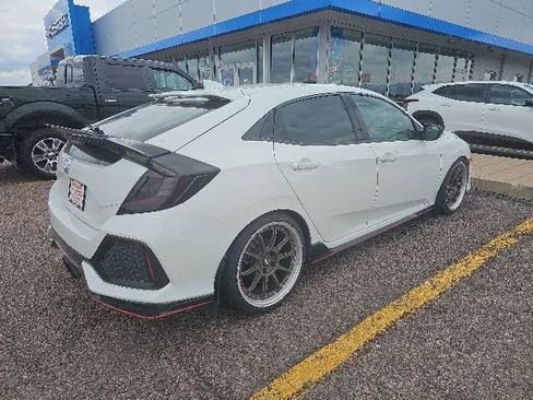 Used 2018 Honda Civic Sport image 3