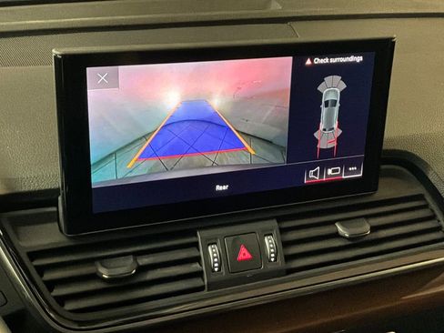 Used 2022 Audi Q5 2.0T Premium image 3