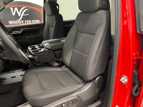 New 2025 GMC Sierra 1500 Elevation image 15