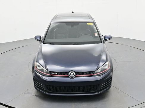 Used 2017 Volkswagen GTI SE image 18
