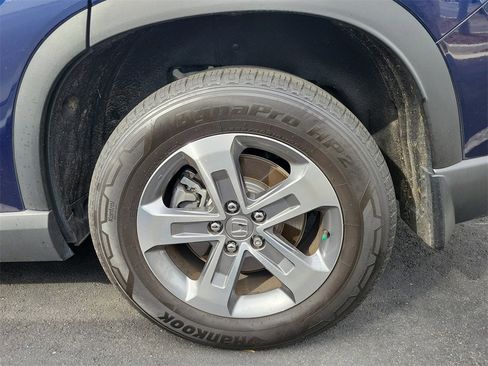 Used 2024 Honda Pilot EX-L image 12