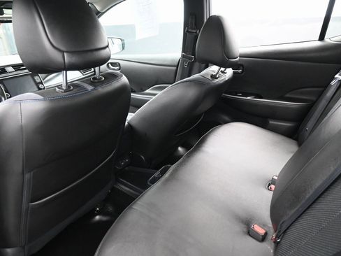 Used 2022 Nissan Leaf SL Plus image 30