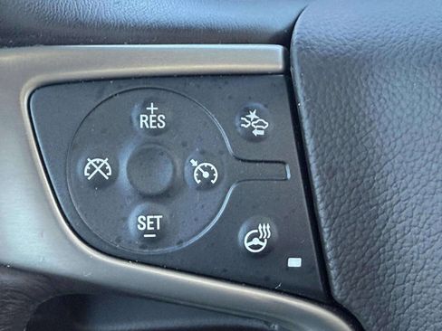 Used 2019 GMC Yukon XL Denali w/ Open Road Package image 27