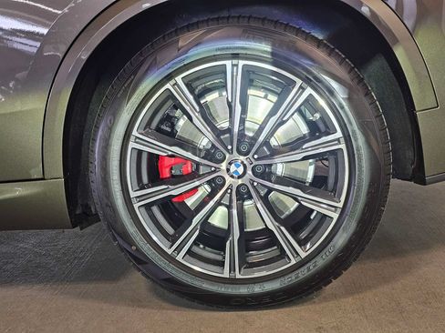 New 2026 BMW X5 xDrive50e w/ Executive Package AWD/4WD image 8