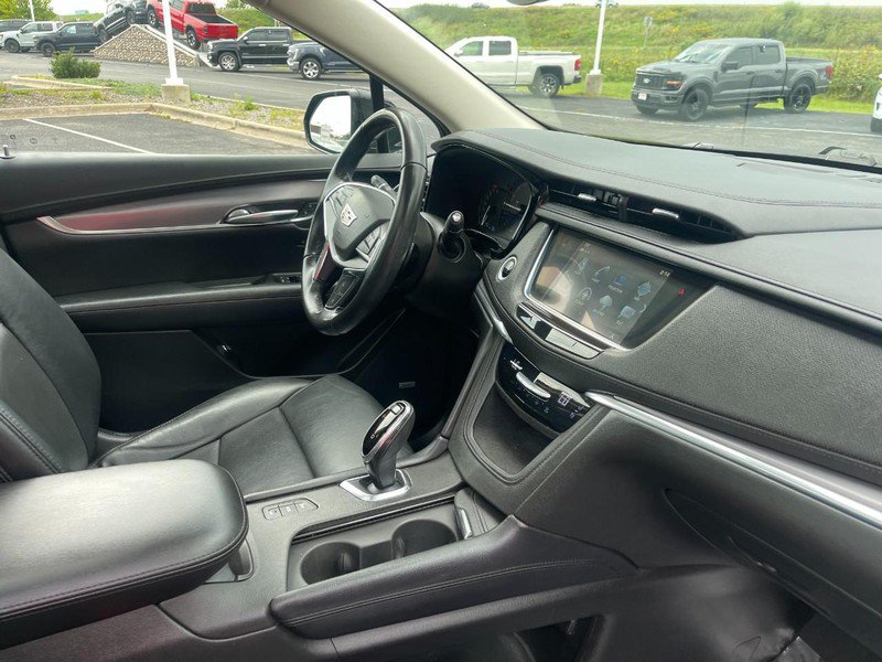 Used 2019 Cadillac XT5 Premium Luxury AWD/4WD image 9