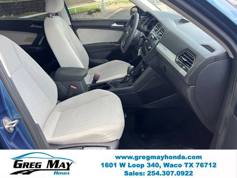 Used 2018 Volkswagen Tiguan S FWD image 12