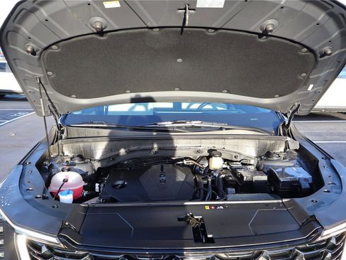 Certified 2025 Kia Sorento S image 10