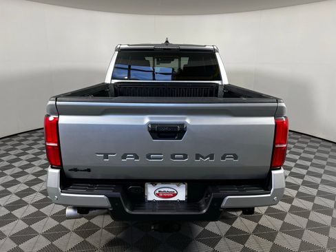 New 2025 Toyota Tacoma TRD Sport image 6
