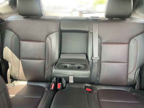 Used 2020 Chevrolet Blazer RS FWD image 28